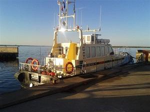 Multifunctional survey vessels